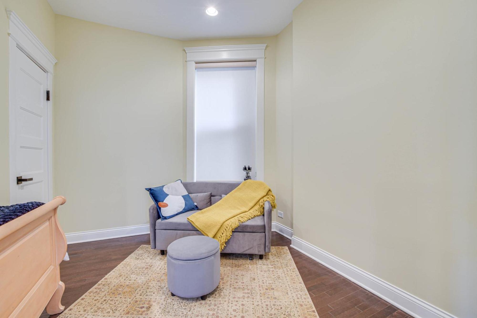 Spacious Condo With Deck About 3 Mi To Downtown Chicago! Экстерьер фото